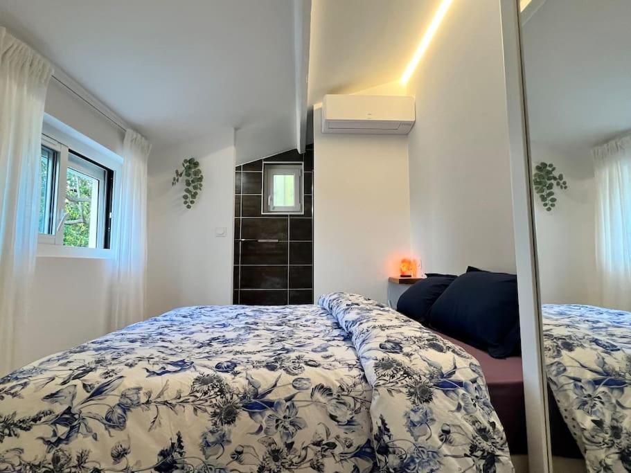 9 Ecluses Canal Du Midi-Maison T3 Belle Vue Avec Piscine Béziers Zewnętrze zdjęcie